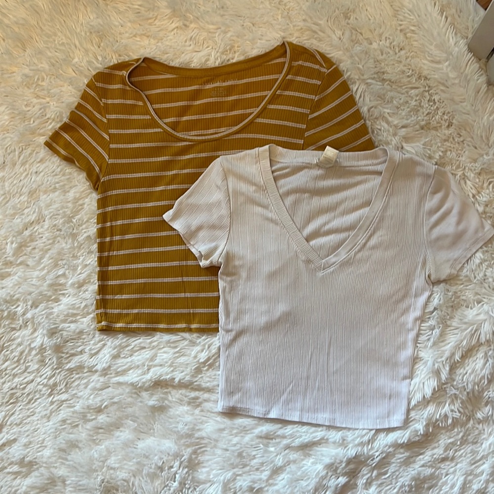 American Eagle crop bundle of two shirts mustard yellow and white